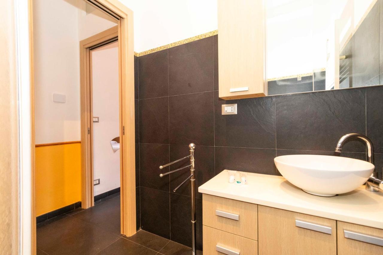 Colourful & Cozy Apartment Cenisia Turin Exterior photo